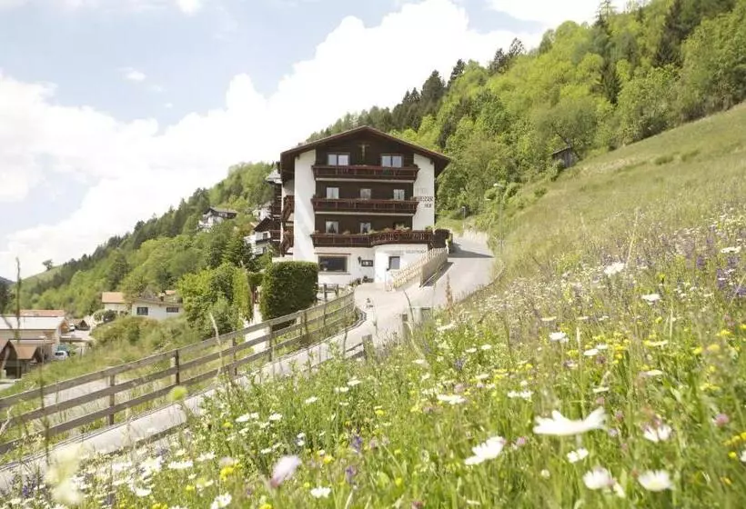 Panoramahotel Fliesserhof