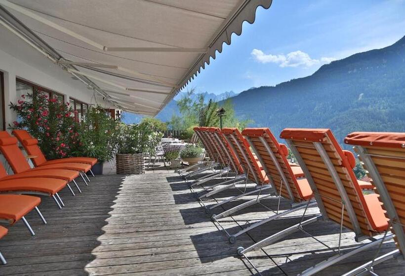 Panoramahotel Fliesserhof