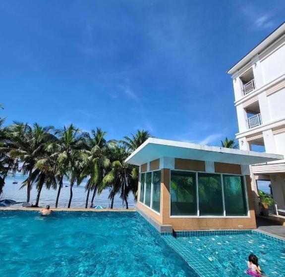 Отель Nanachart Bangsaen