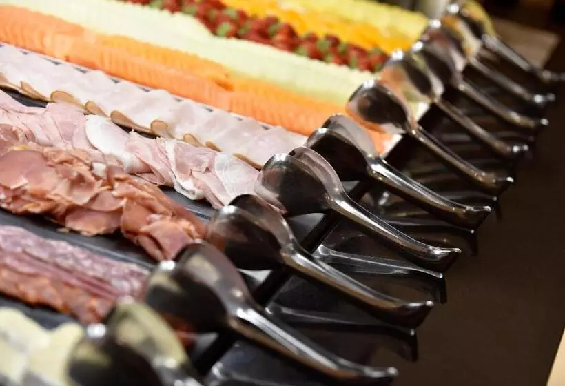 Отель Negresco Princess 4 Sup