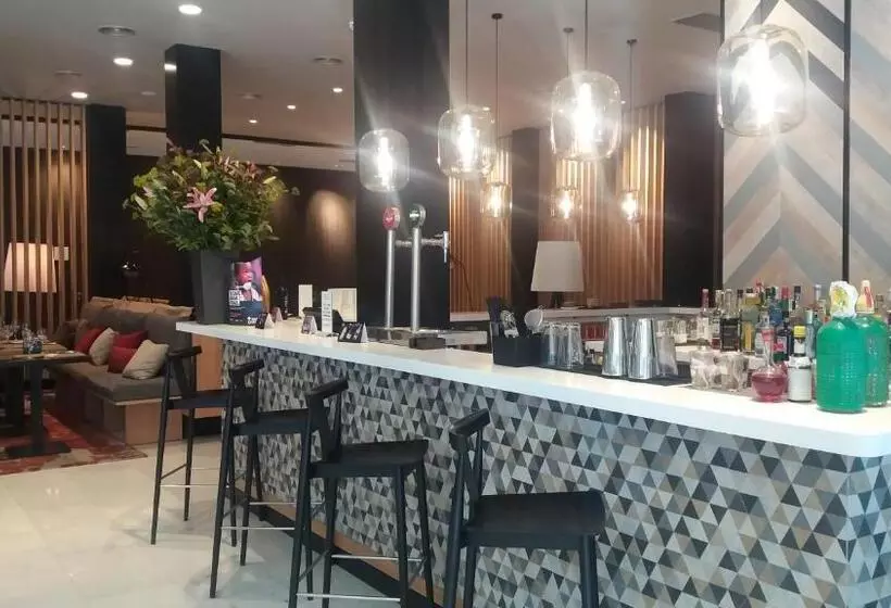 Отель Negresco Princess 4 Sup