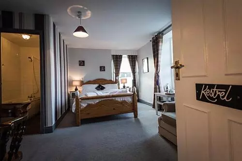 Отель The Dyvels Inn