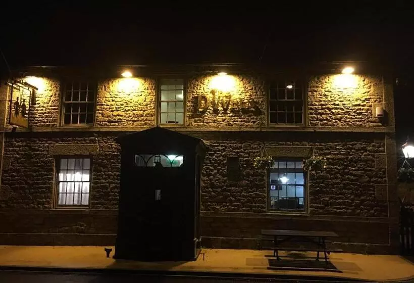 Отель The Dyvels Inn