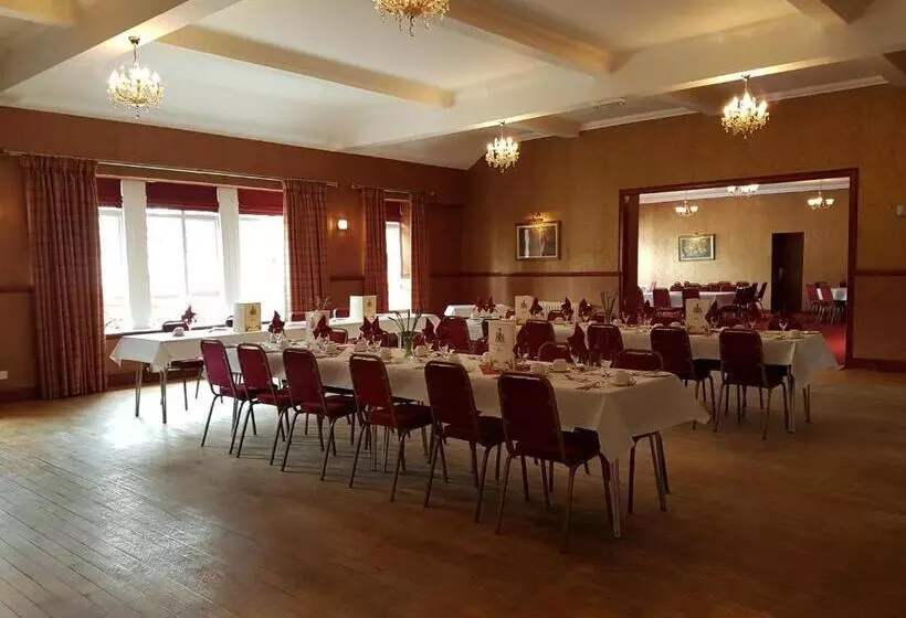 Отель The Panmure Arms