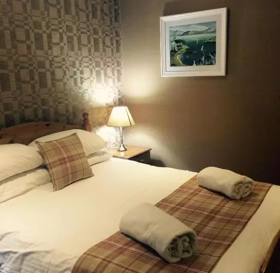 Отель The Panmure Arms