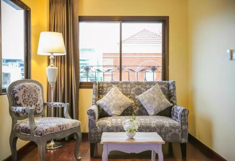 Hôtel The Sathon Vimanda