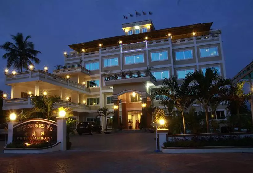 Hotel White Beach