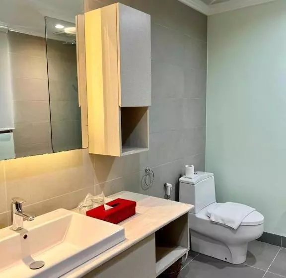 Peninsula Bay Resort