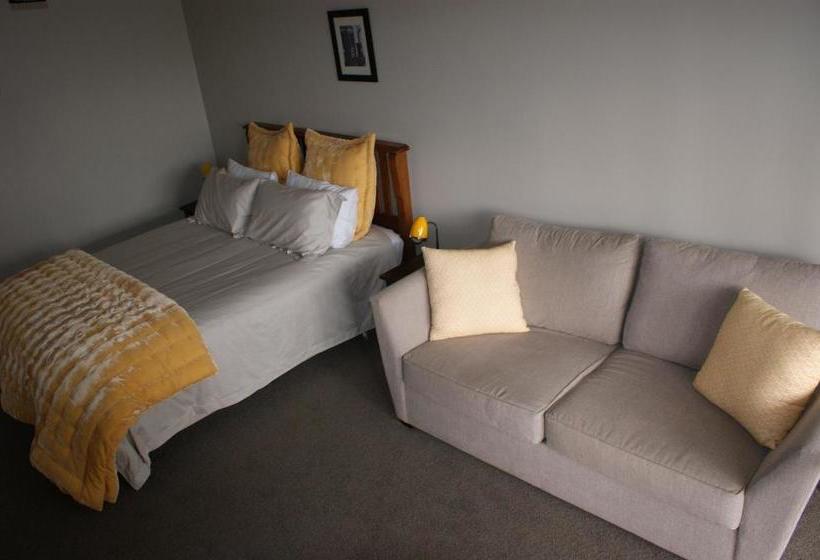 פנסיון 73 Milton Accommodation