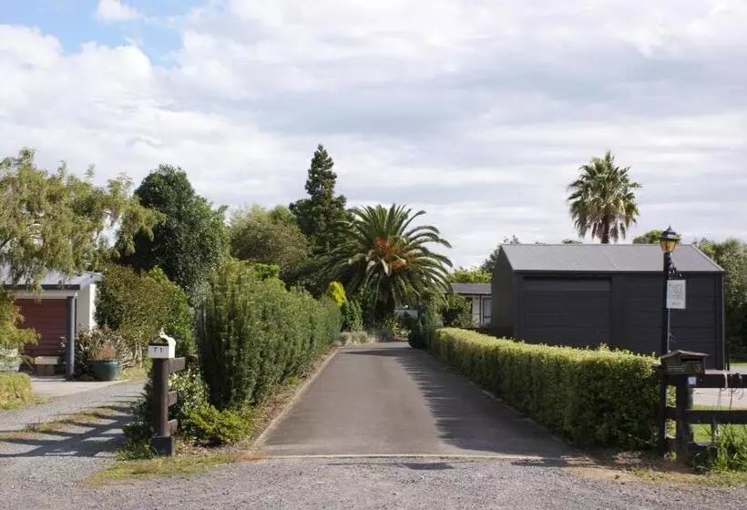 ペンション 73 Milton Accommodation