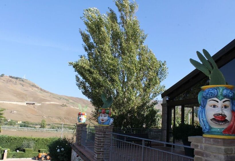 بنسيون Casale Margherita