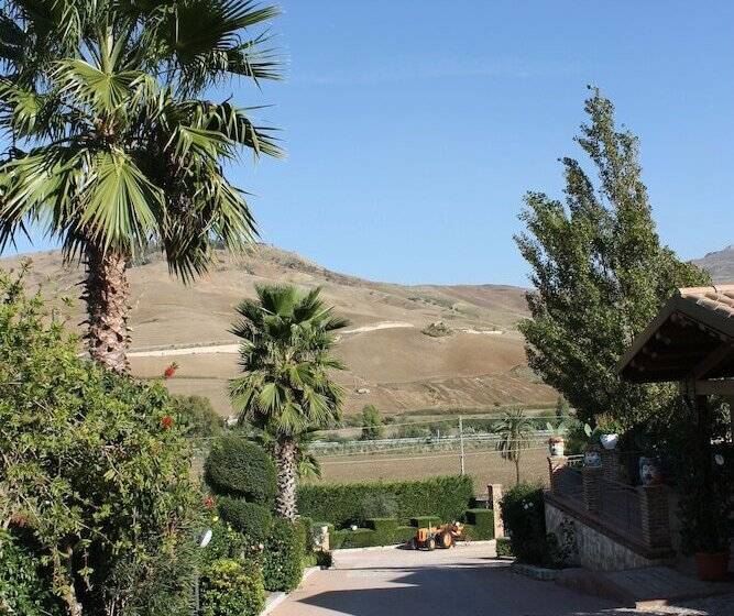 بنسيون Casale Margherita