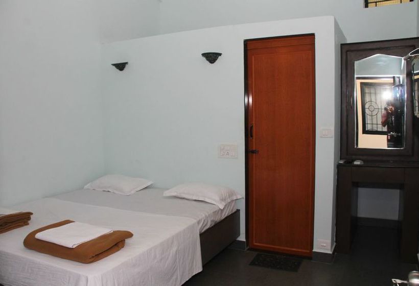 بنسيون Vagator House