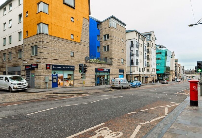 Tony Asga   Tony S Apartments