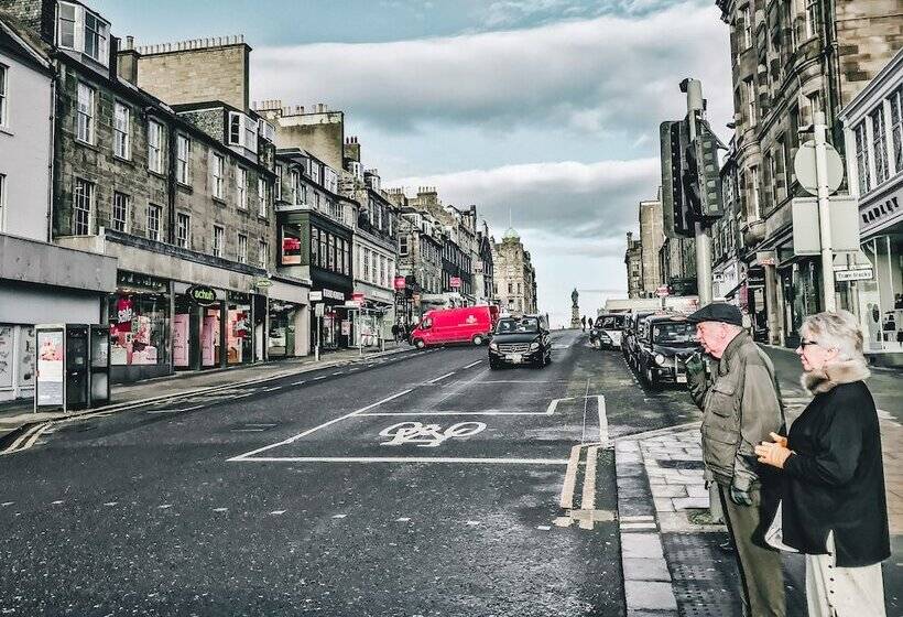 Tony Asga   Tony S Apartments