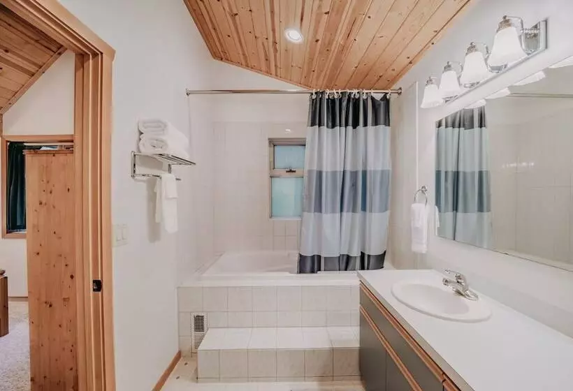 75sl   Wifi   Bbq   Pets Ok   Sleeps 6 2 Bedroom Home By Redawning