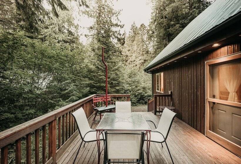 75sl   Wifi   Bbq   Pets Ok   Sleeps 6 2 Bedroom Home By Redawning