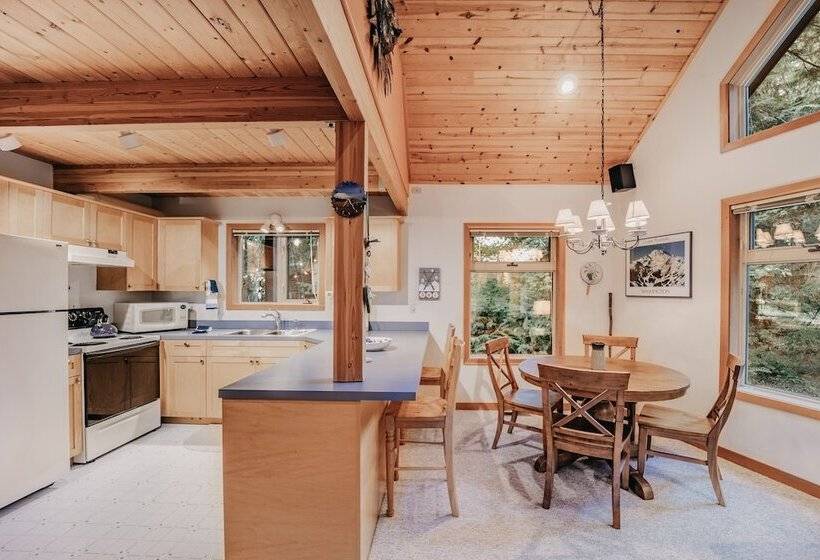 75sl   Wifi   Bbq   Pets Ok   Sleeps 6 2 Bedroom Home By Redawning