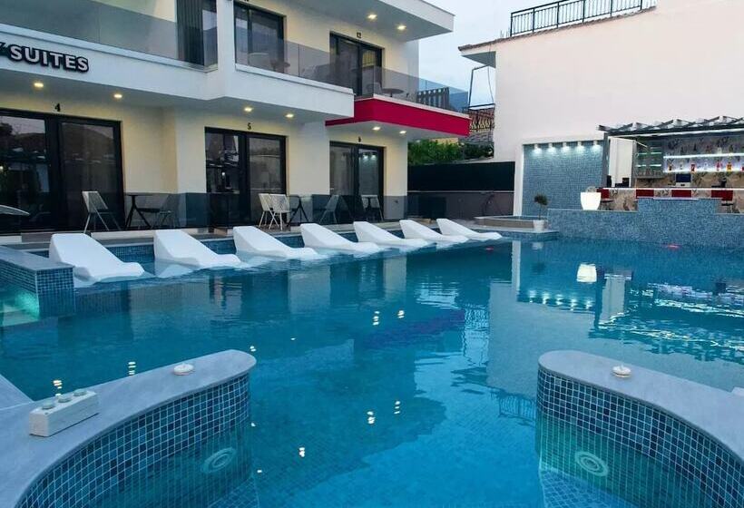 Aeonian Luxury Suites Asprovalta, Adults Only & Kids 12 Plus