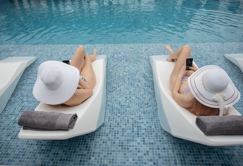 Aeonian Luxury Suites Asprovalta, Adults Only & Kids 12 Plus