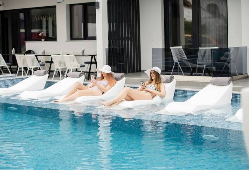 Aeonian Luxury Suites Asprovalta, Adults Only & Kids 12 Plus