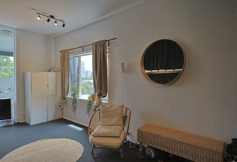 הוסטל Azzuro Pod Hotel Potts Point