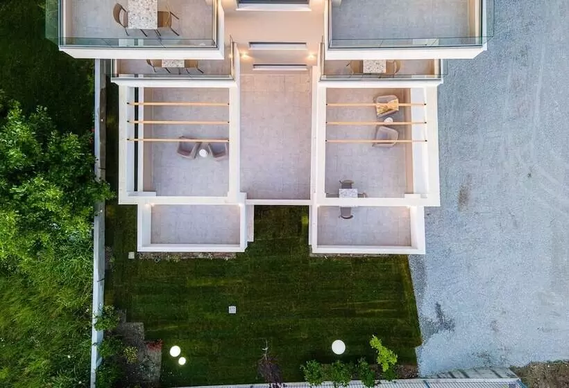 Funtuki Seaside Apartments