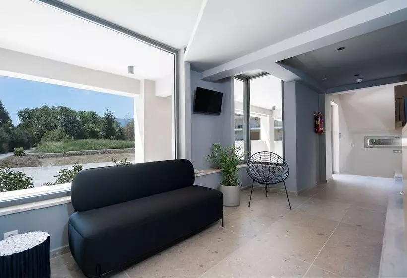 Funtuki Seaside Apartments
