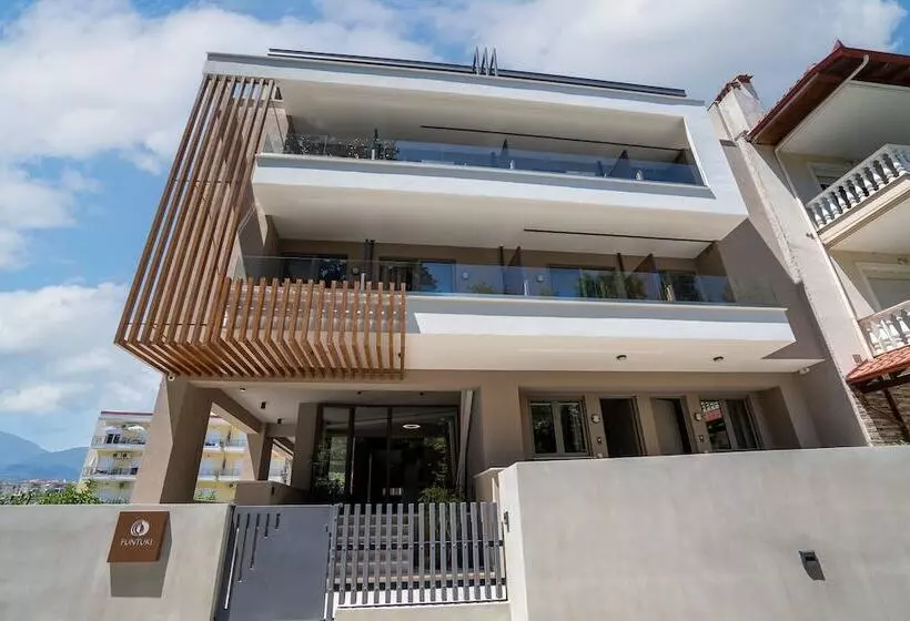 Funtuki Seaside Apartments