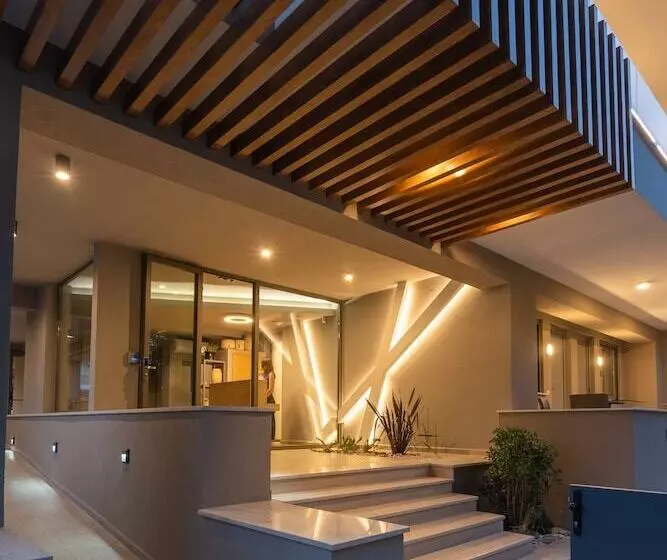 Funtuki Seaside Apartments