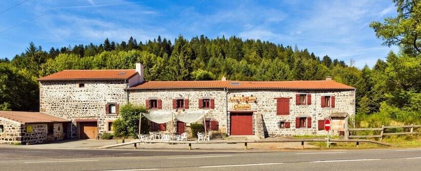 여관 Auberge De La Moreno