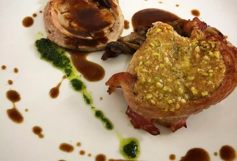 簡易ホテル Auberge De La Moreno