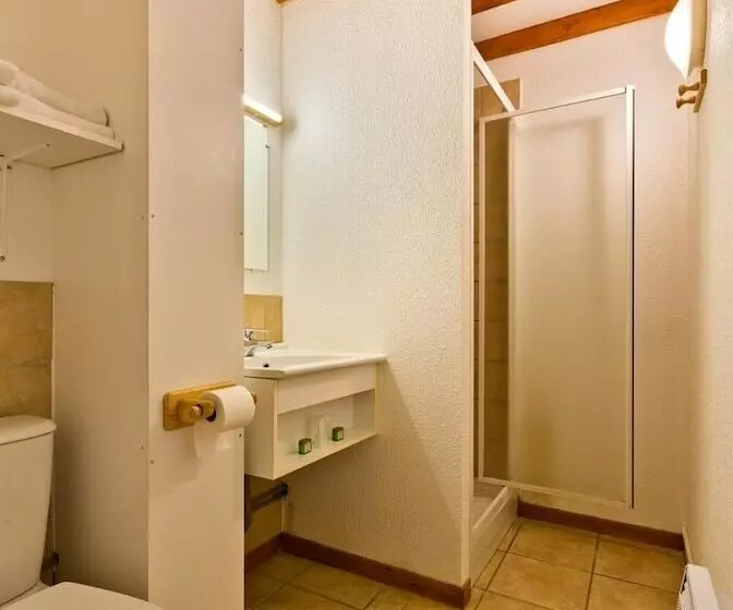 簡易ホテル Auberge De La Moreno