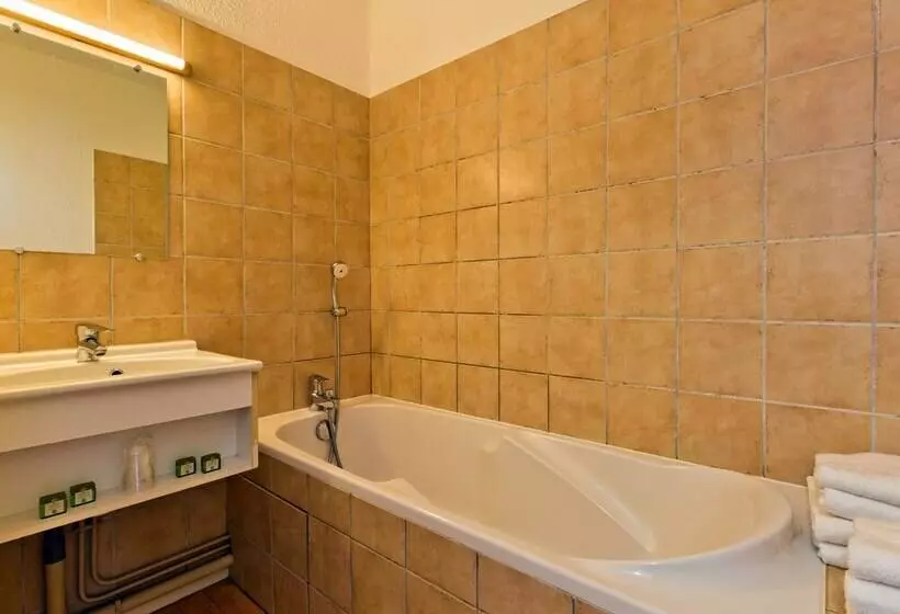 簡易ホテル Auberge De La Moreno