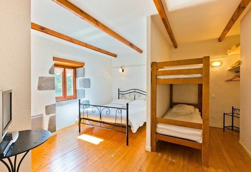 여관 Auberge De La Moreno