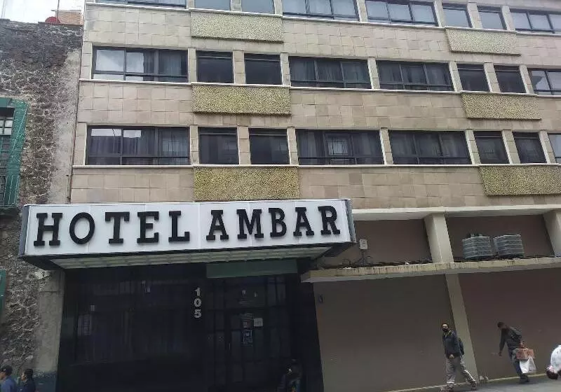 ホテル Ambar