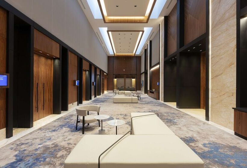 فندق Hilton Monterrey Valle