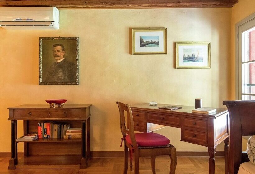 בית מלון כפרי Historic Venetian Style Castle In Piombino Dese With Pool