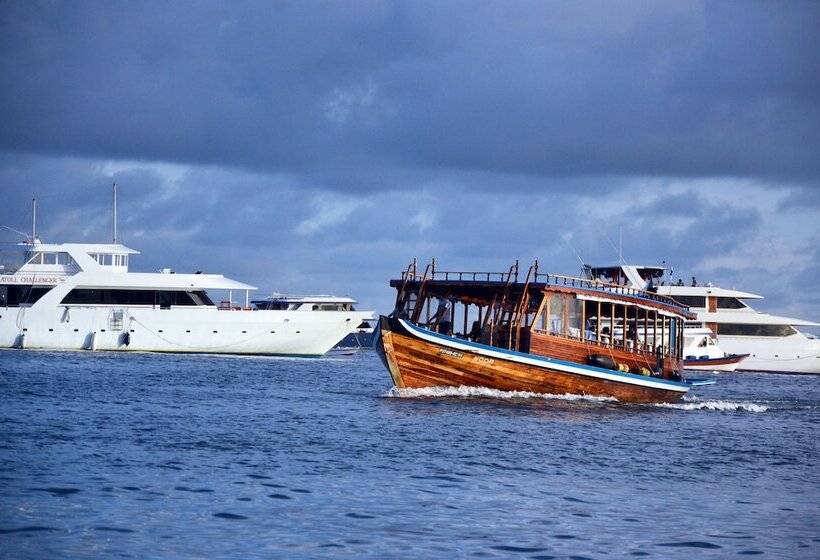 هتل Ocean Villa With Pool & Spa