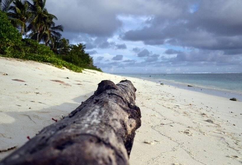 هتل Ocean Villa With Pool & Spa