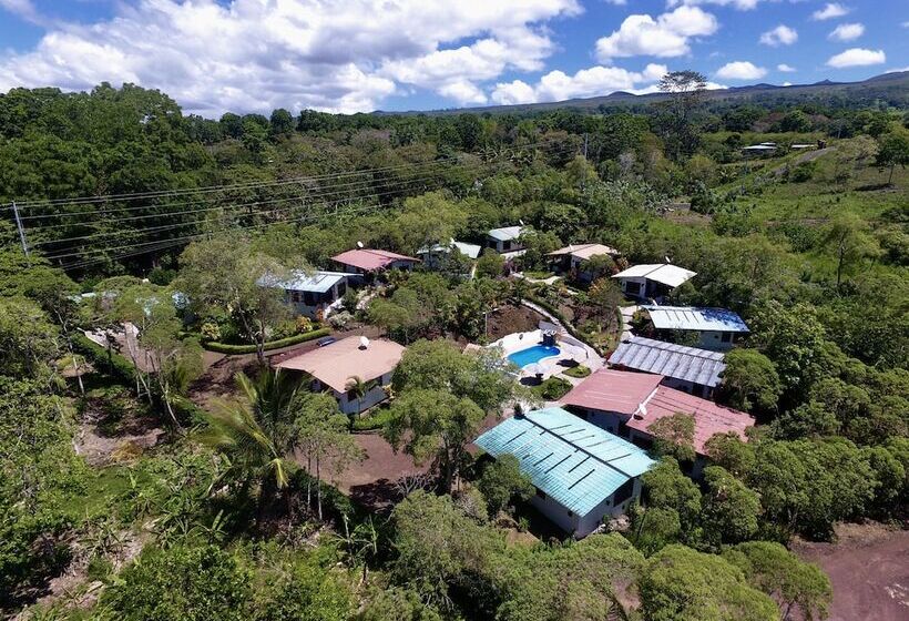 فندق Piedras Blancas Lodge