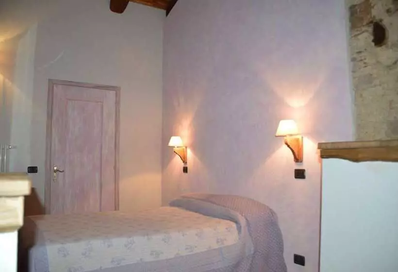 田舎風ホテル Agriturismo La Meridiana