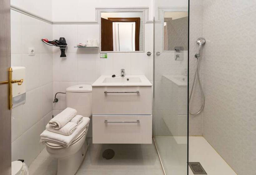 בית מלון כפרי Sanmar