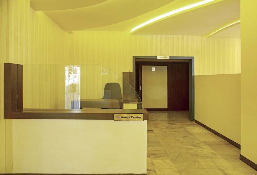 Hotel Treebo Kumily Gate Thekkady