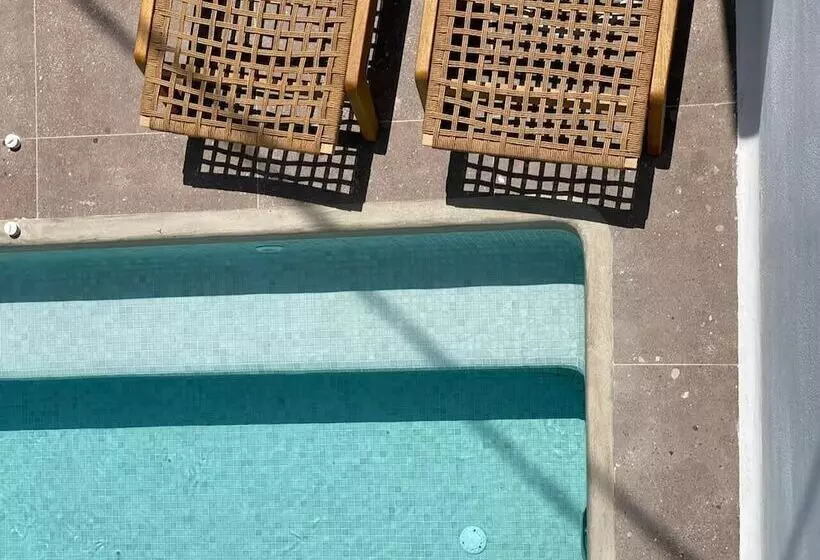 Hotelli Victoria Caves