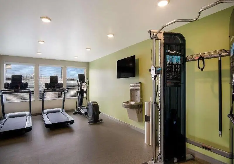 ホテル Woodspring Suites Grand Rapids Kentwood