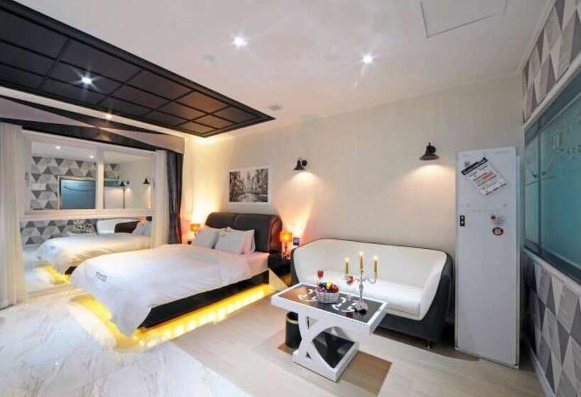 Motel Gwangju Hanam Some Business