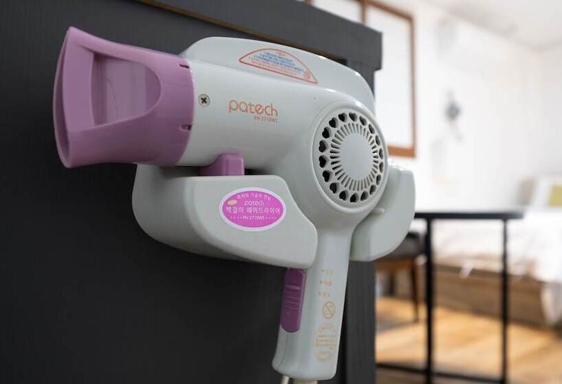 汽车旅馆  Sinchon Rich