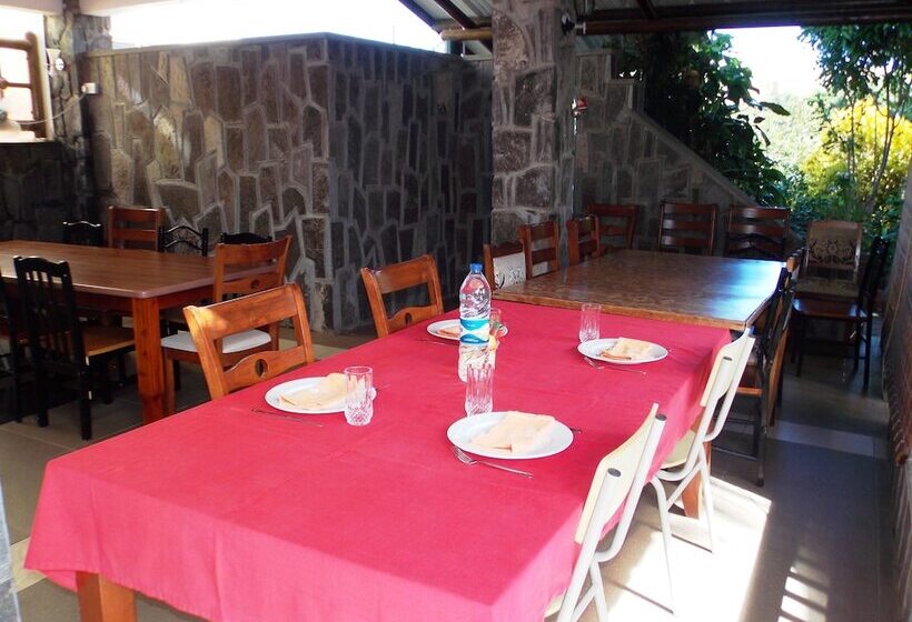 Pension Chez Perle Guest House