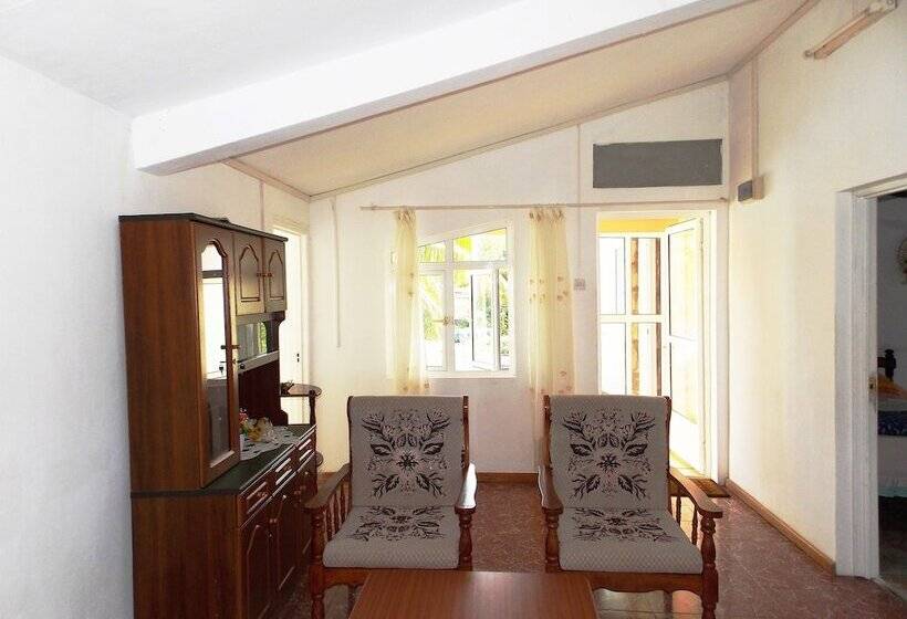 Pension Chez Perle Guest House